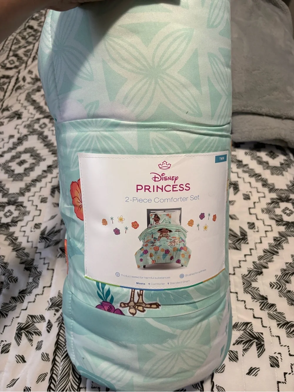 Disney Aqua Tropical Floral Kids Comforter